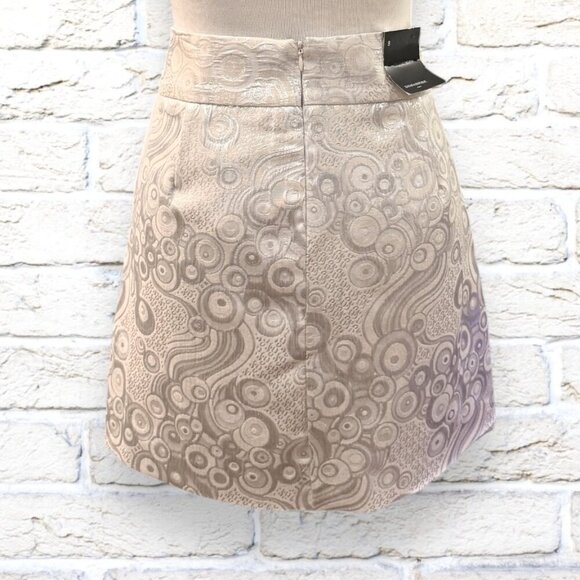 NWT Banana Republic Brocade Mini Skirt - Size 8 - Picture 3 of 8
